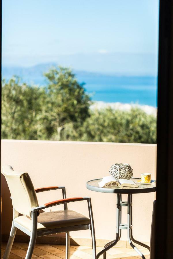 Maroulas Villas Ioanna & Stavros, Private Pools, Bbq & Seaview, By Thinkvilla المظهر الخارجي الصورة